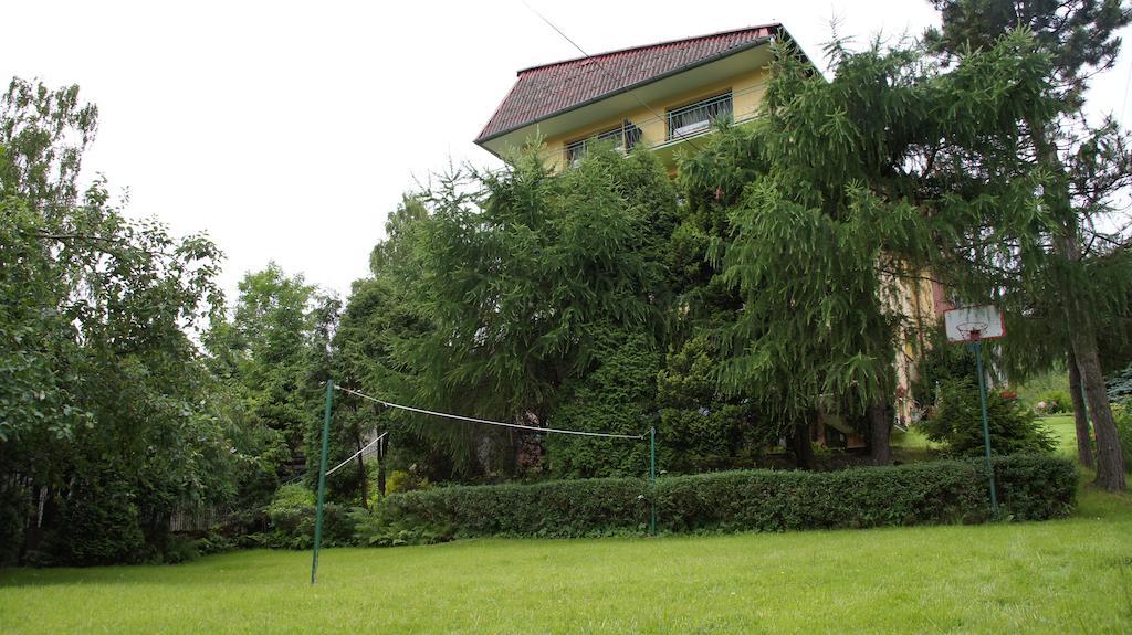 Hotel Dom Wczasowy Góralówka Międzybrodzie Bialskie Zewnętrze zdjęcie